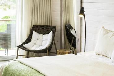 Anastasio Hotel & Beach Club