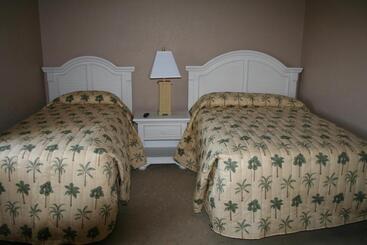 Otel Club Regency At Regency Towers