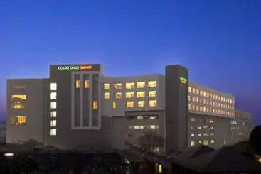 فندق Courtyard By Marriott Bilaspur