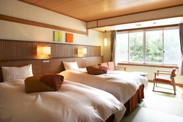 فندق Satoyama No Kyujitsu Kyoto Keburikawa