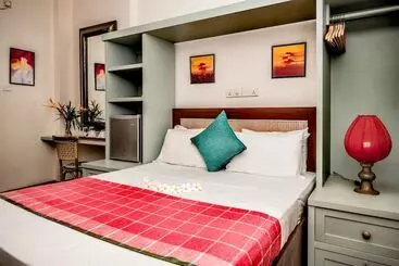 بنسيون Small House Boutique Guest House