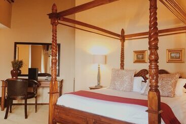 ペンション Coral Tree Inn