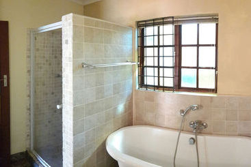 بنسيون El Roi Guest Lodge