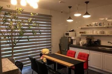 Pensiune Incheon Airport Happy Place Guesthouse