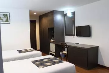 Sea Paradise Hotel Sattahip