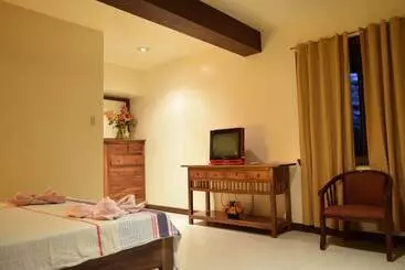 Tribal Hills Mountain Resort