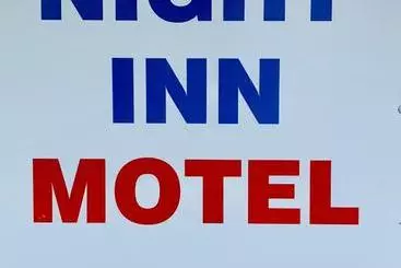 Hotel Night Inn Grand Forks