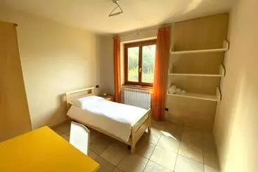 Majatalo Vela Di Soleville Camere Con E Senza Vista Lago Con Ristorante & Pizzeria