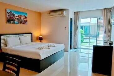 Апарт-отель Similan Mansion