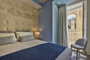 آپارتمان‌های توریست‌ها Barrakka Suites