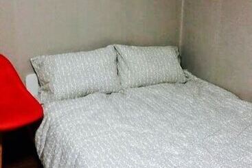 Danim Backpackers   Hostel