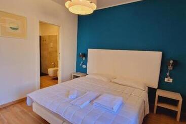 هتل Butterfly Accommodation