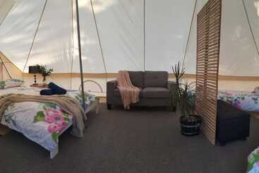 酒店 Glamping At Zeehan Bush Camp