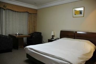 فندق Masters Tourist