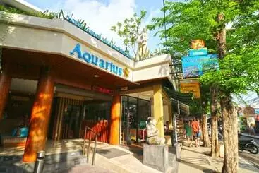 هتل Aquarius Star