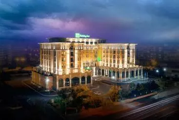 هتل Holiday Inn Aktau, An Ihg