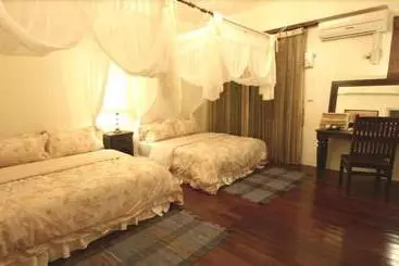 پانسیون Ya Ya House