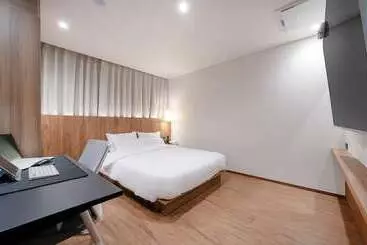 Simjak Hotel Dongtan By Aank