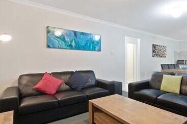 בית מלון כפרי Margaret River Tourist Park