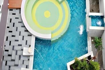 The Sez Hotel Bangsaen