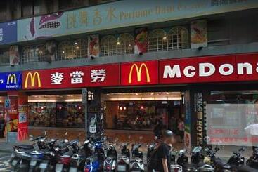 هتل Smile Inn  Taipei Main Station