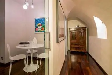 پانسیون Palazzo De Cupis  Suites And View