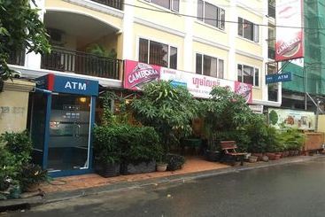 Hotell Homeland Guesthouse