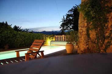 ペンション L'evidence