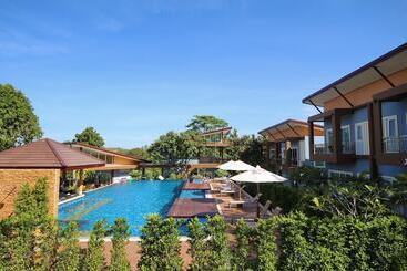 בית מלון כפרי Phutara Lanta Resort   Sha Extra Plus Koh Lanta