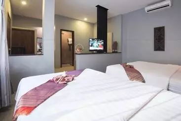 هتل Skor Boutique