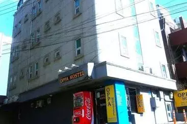 Oppa Hostel Sinchon Hongdae