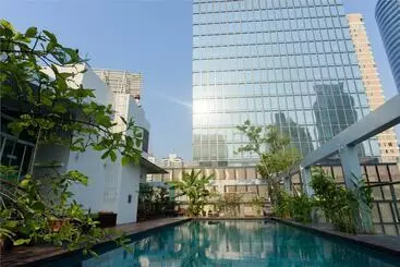 Sabai Sathorn Service Apartment
