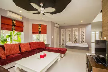 Chalets Tamnak Beach House