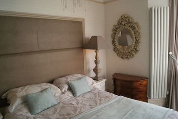 ベッドアンドブレックファースト The Shoalstone