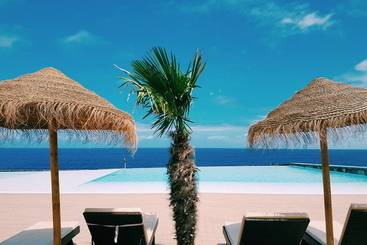 Pedras Do Mar Resort & Spa