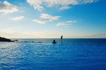 Pedras Do Mar Resort & Spa