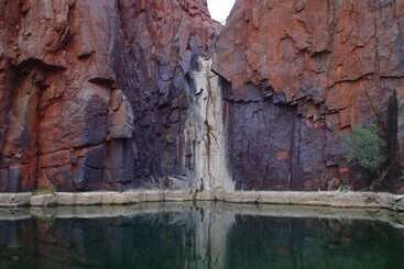 汽车旅馆  Point Samson Resort