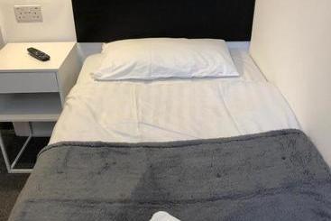 膳宿费 Arran Guest House