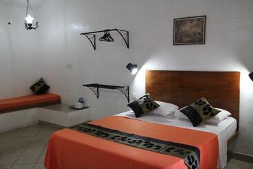 Hotel Dambulu Oya Family Park