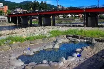 בית מלון כפרי Ooedo Onsen Monogatari Gero Bekkan