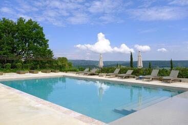 펜션 Domaine Le Bois Des Dames