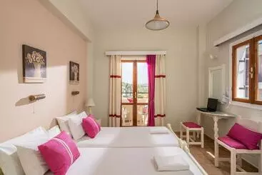 Semiramis Apartments By Estia