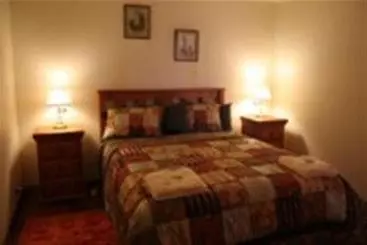 Отель Eleanor River Homestead