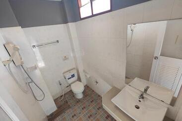 פנסיון Moon Travel Phangan