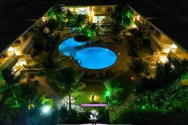 هتل Green Paradise Residence