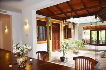 بنسيون Bloomsbury Holiday Resort & Spa