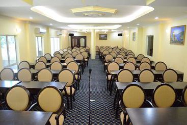 Yeob Bay Hotel & Resort