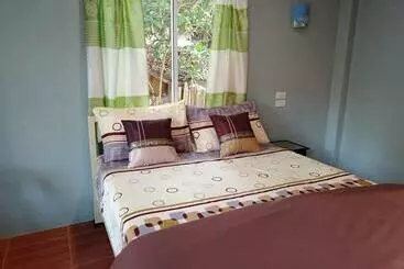 Chandra Hostel Koh Tao