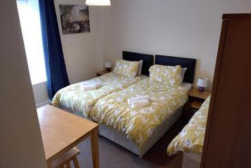 민박 Elm Tree Guest House