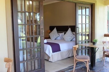 ペンション La Vue Guest Lodge And Function Venue